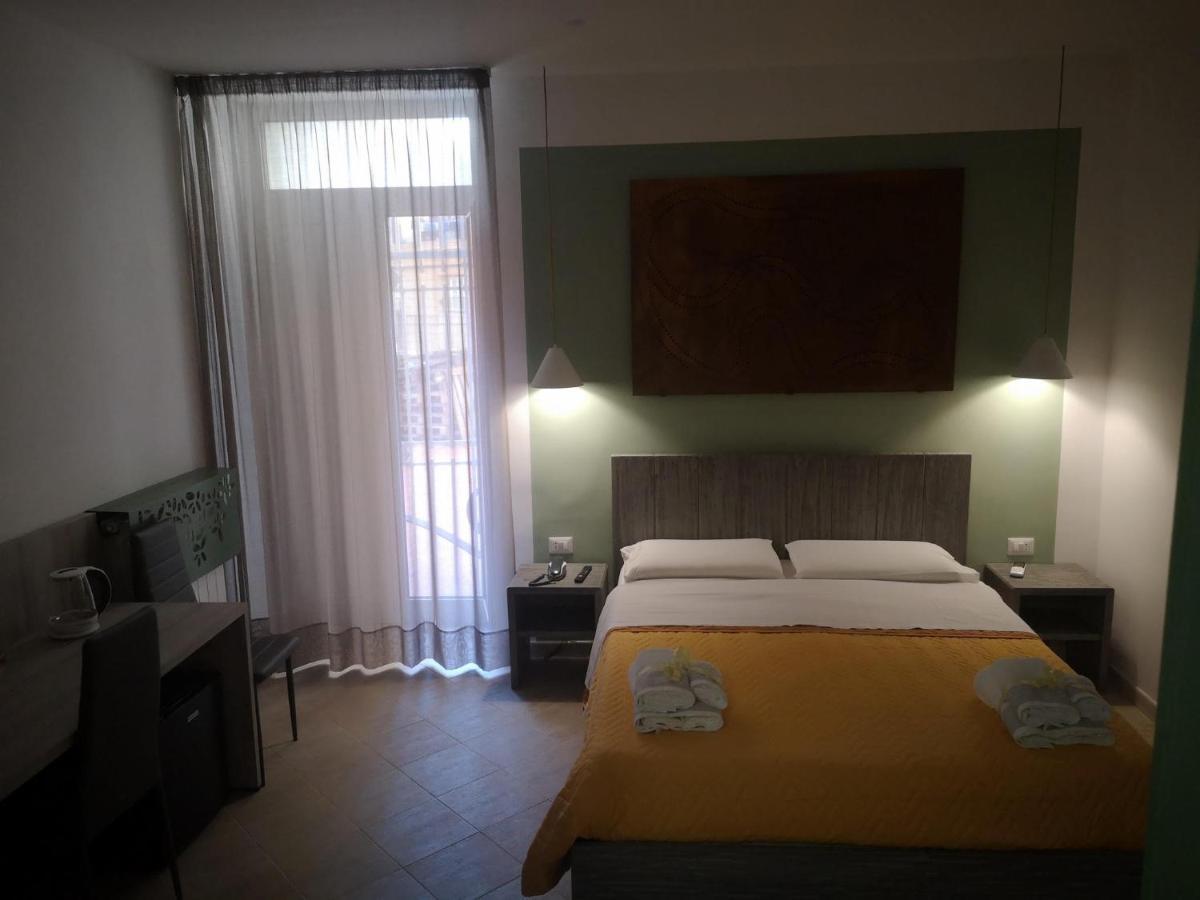 La Casa Di Halley 那不勒斯 外观 照片