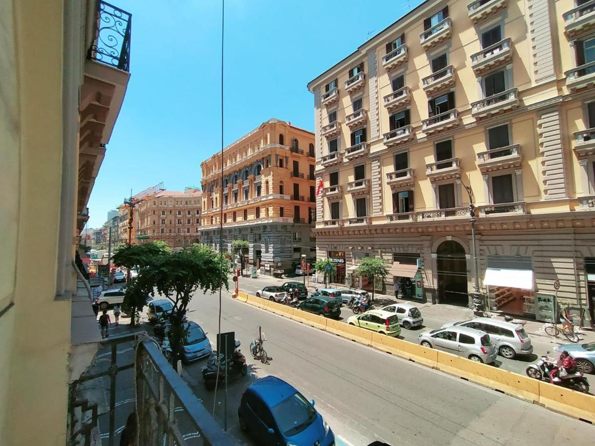 La Casa Di Halley 那不勒斯 外观 照片